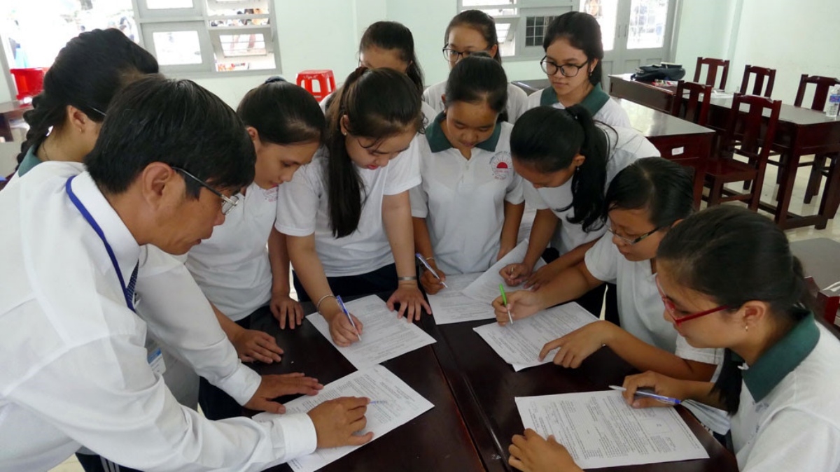 Tham gia các phương thức xét tuyển riêng của các trường Đại học