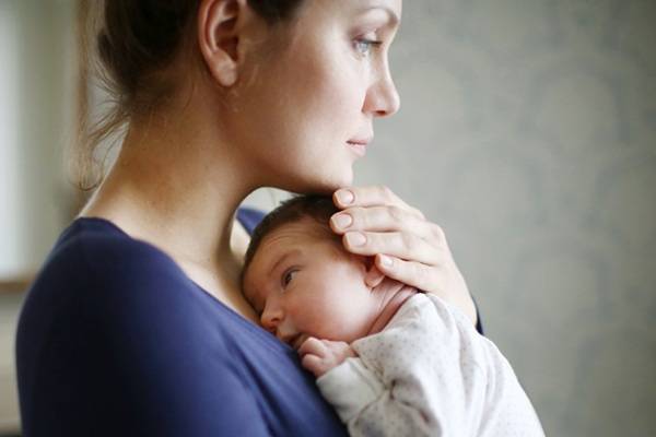 Trầm cảm sau sinh có thể khỏi hoàn toàn nếu người mẹ nhận được đồng cảm từ người thân
