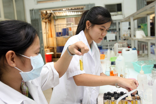Định hướng nghề nghiệp – Cao đẳng Dược ngành “hót” trong tương lai
