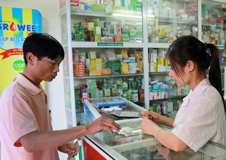 Cao đẳng Dược và Cao đẳng Nghề Dược có nên hợp nhất làm 1?