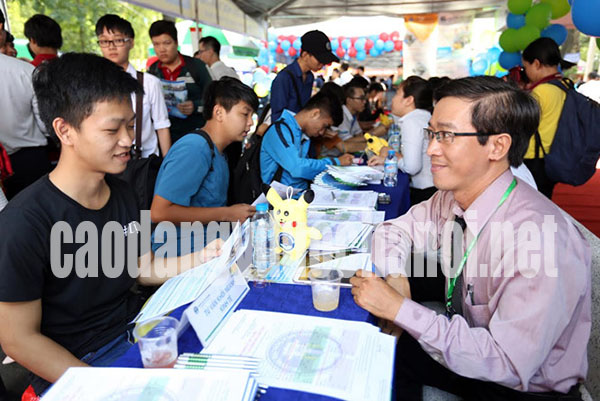 Điểm cao vẫn lao đao lo trượt nguyện vọng 1 đại học 2017