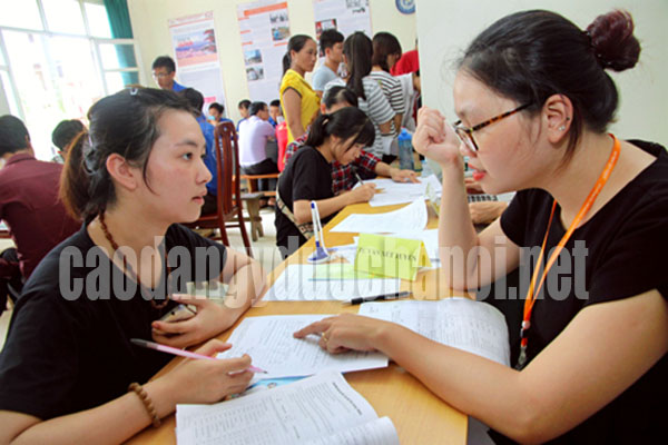 Thứ trưởng bật mí về sự cạnh tranh của xét tuyển nguyện vọng đợt 2