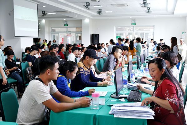 Bộ trưởng quyết định sẽ đóng cửa những trường Đại học không tuyển được sinh viên 