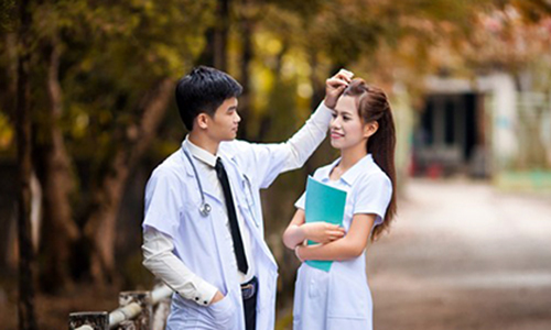 Vợ chồng ngành Y thuộc những con giáp này đã giàu lại càng giàu hơn