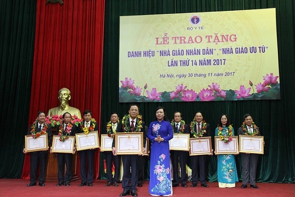 Vinh danh những người Thầy làm trong ngành Y dược 