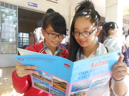 Tuyệt chiêu ôn thi lý thuyết môn Địa lý THPT Quốc gia qua Atlat