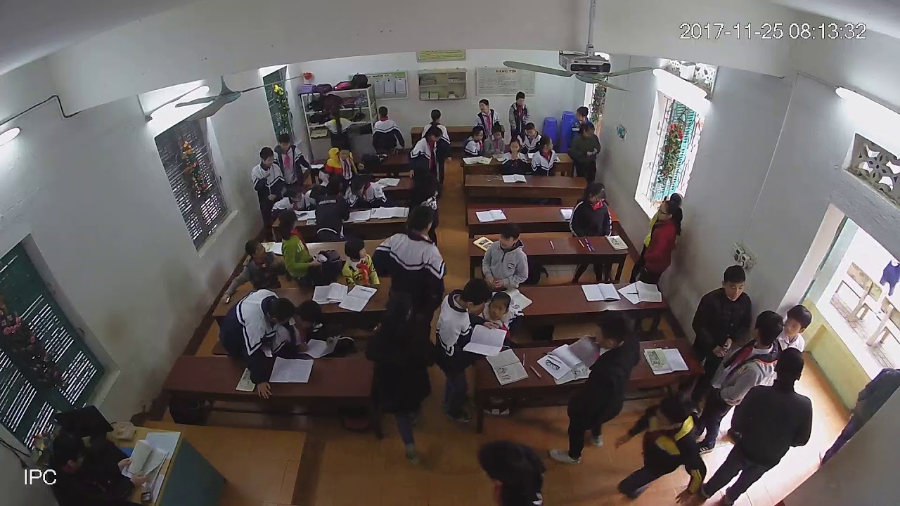 Trước khi phát đề thi thpt quốc gia 2019 phải tắt hết camera trên lớp