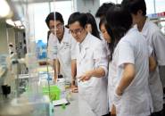 Học ngành Dược - Con đường ngắn nhất để vươn tới thành công