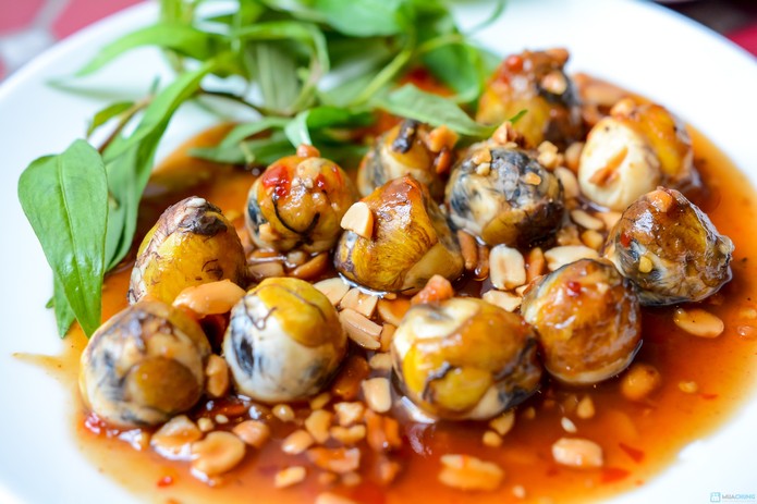 Những lý do tại vì sao nên ăn trứng vịt lộn vào buổi sáng