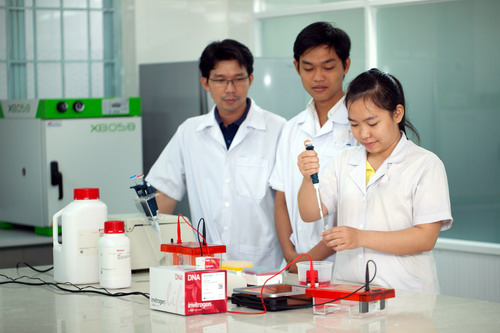 Có nên đăng ký Đại học Dược Hà Nội năm 2017 hay không?