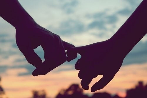 Mình đến với nhau là cái duyên, anh nhỉ?