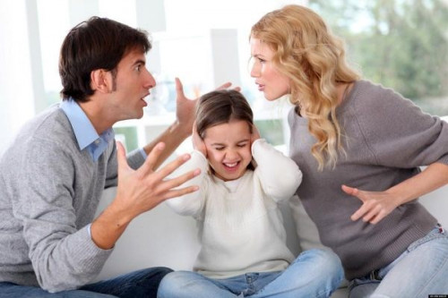 Gia đình sẽ dễ đổ vỡ hơn nếu vợ chồng phân chia việc nhà quá "sòng phẳng"