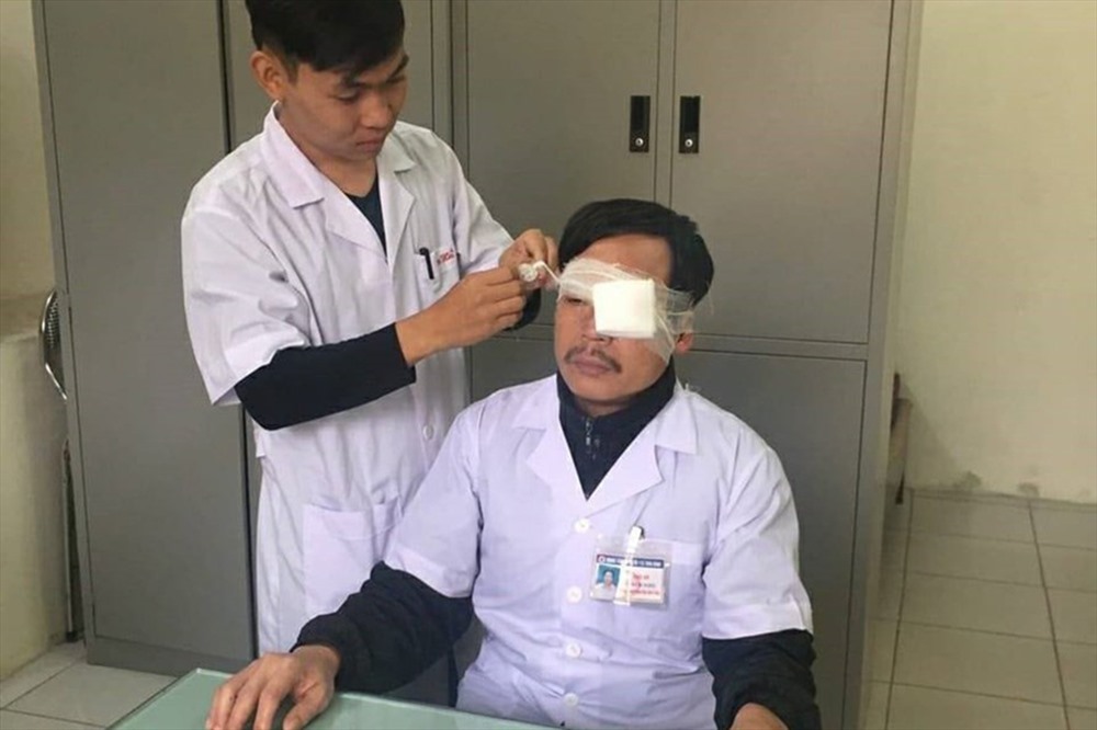 Giải pháp nào để hạn chế bạo hành y tế?