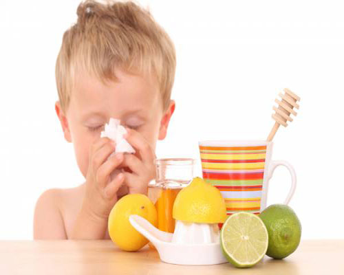 Các mẹ nên chia nhỏ bữa ăn để trẻ dễ ăn hơn
