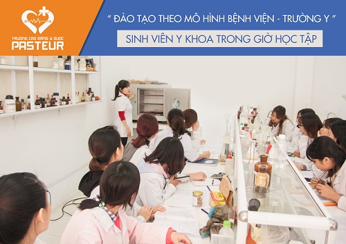 Hồ sơ đăng ký xét tuyển Cao đẳng Điều dưỡng năm 2018