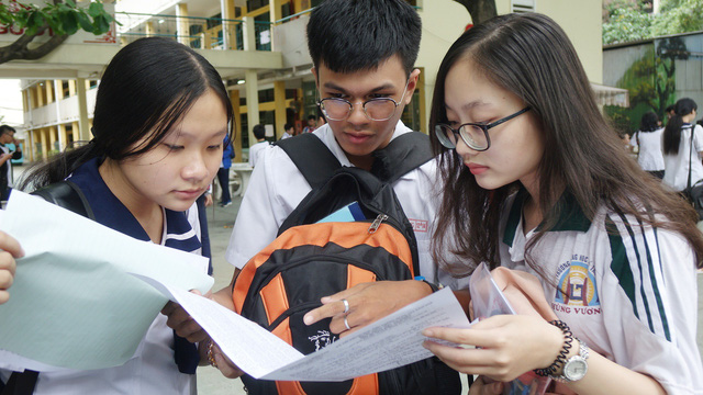 Nguy cơ bùng phát luyện thi Đại học