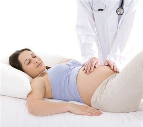 Bác sĩ sản khoa và nhiều điều tâm sự