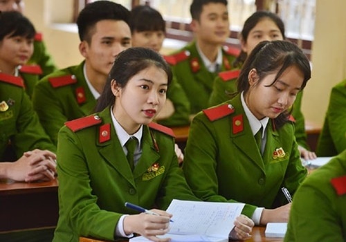 HV Cảnh sát nhân dân và HV an ninh Nhân dân thông báo điểm sàn xét tuyển