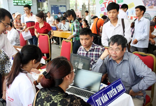 Điểm chuẩn thấp không thu hút thí sinh là “cơ hội” cho các trường nâng cao chất lượng đào tạo