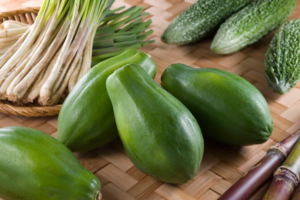 Điều trị sỏi thận bằng đu đủ xanh hiệu quả