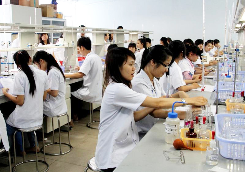 sinh viên ngành dược