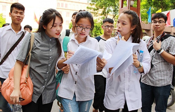 So sánh tỷ lệ tốt nghiệp THPT và Giáo dục thường xuyên
