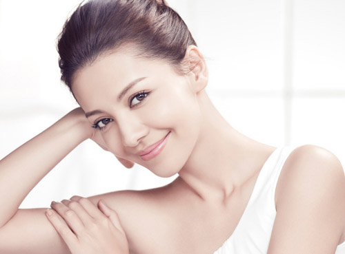 Chăm sóc đúng cách sẽ giúp làn da bạn luôn đẹp ngay cả trong mùa hè Chăm sóc đúng cách sẽ giúp làn da bạn luôn đẹp ngay cả trong mùa hè