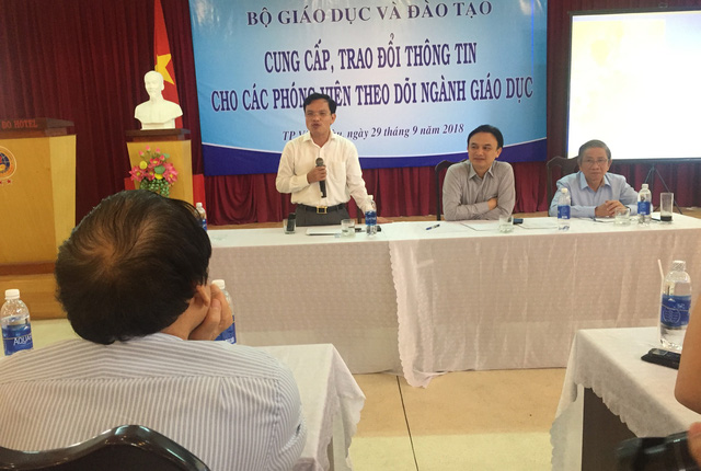 Bộ GD&ĐT đứng ra tổ chức thi Đại học là vi phạm luật