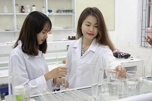 Xét tuyển Cao đẳng Y Dược tại Hà Nội nên học trường nào?