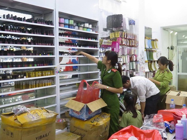 Bộ Y tế yêu cầu “dẹp loạn” quảng cáo dược phẩm, thực phẩm chức năng